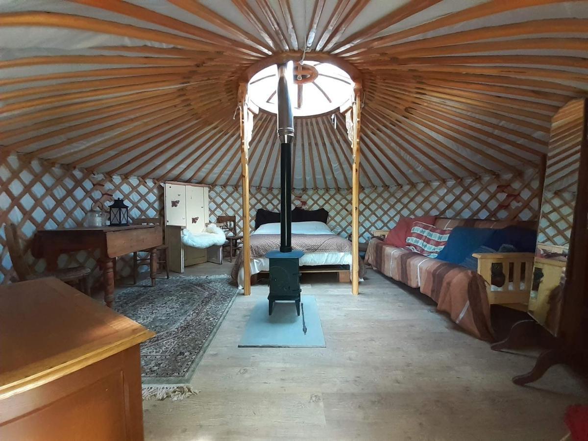 Oakdean Cottage Yurt Blakeney  Luaran gambar